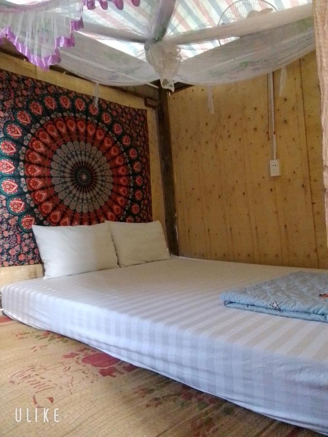 Van Chung Homestay Làng Cac Exterior foto
