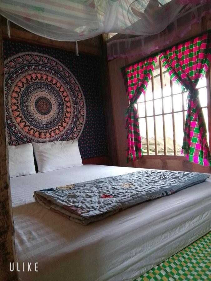 Van Chung Homestay Làng Cac Exterior foto